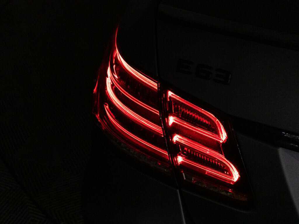 Mercedes-Benz E-Класс AMG 63 AMG, 2014 Фото №35