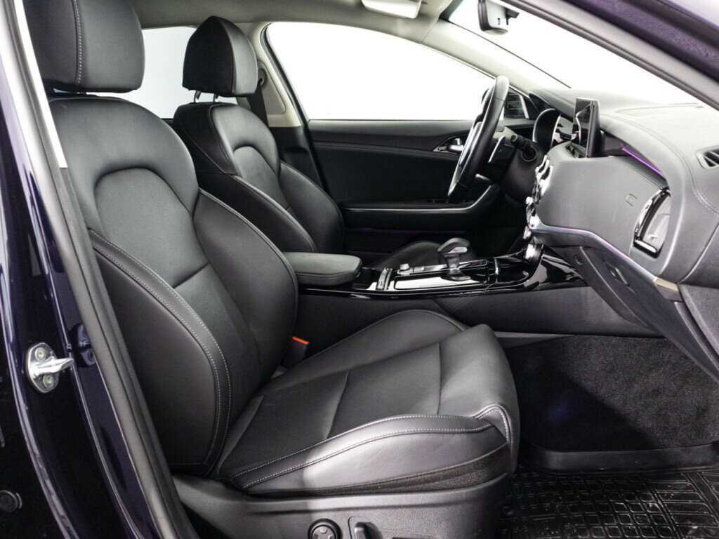 Kia Stinger, 2022 Фото №17