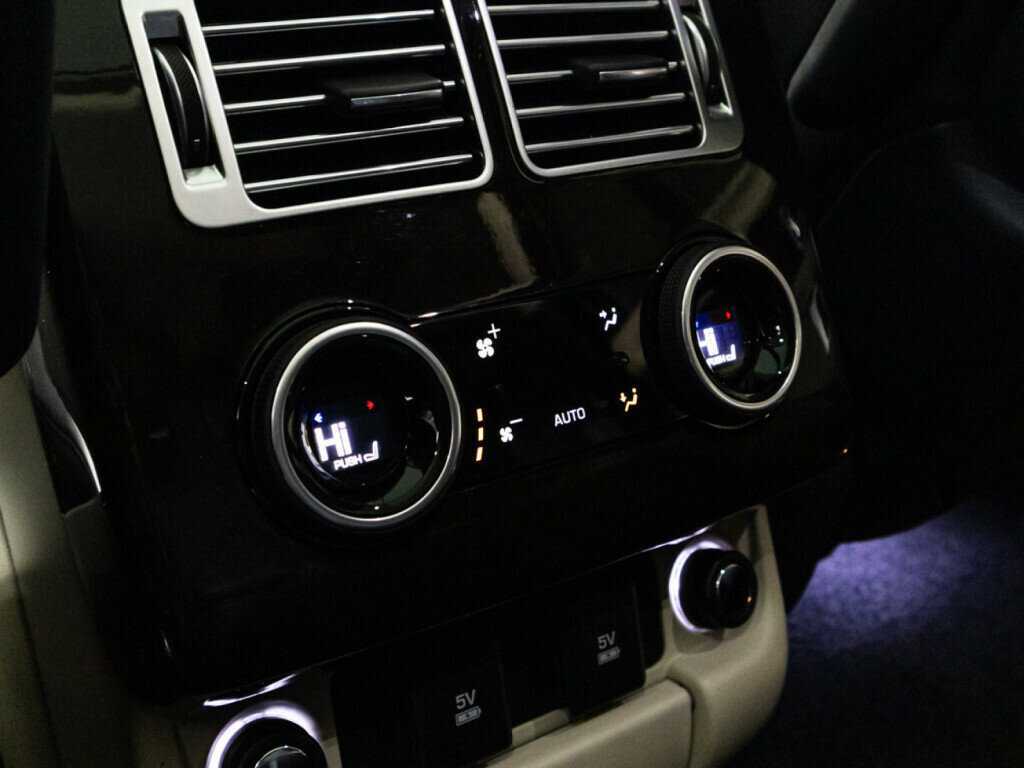 Land Rover Range Rover, 2019 Фото №30