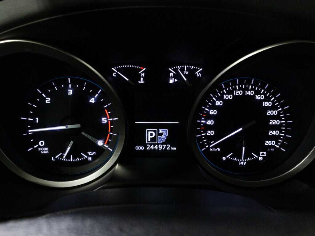 Toyota Land Cruiser, 2014 Фото №12