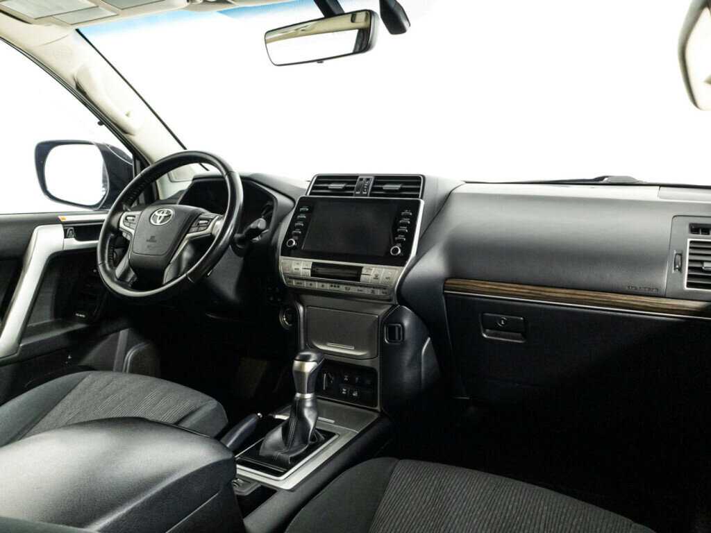 Toyota Land Cruiser Prado, 2021 Фото №9