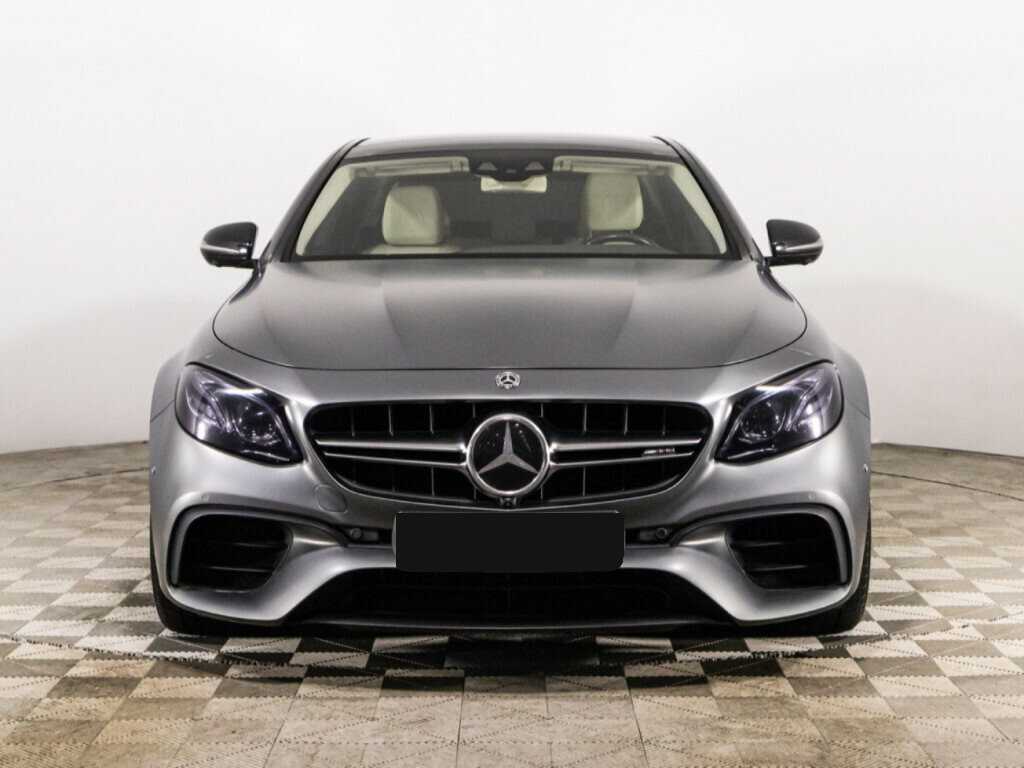 Mercedes-Benz E-Класс AMG 63 AMG S, 2018 - 123 956 км. | Фото №2