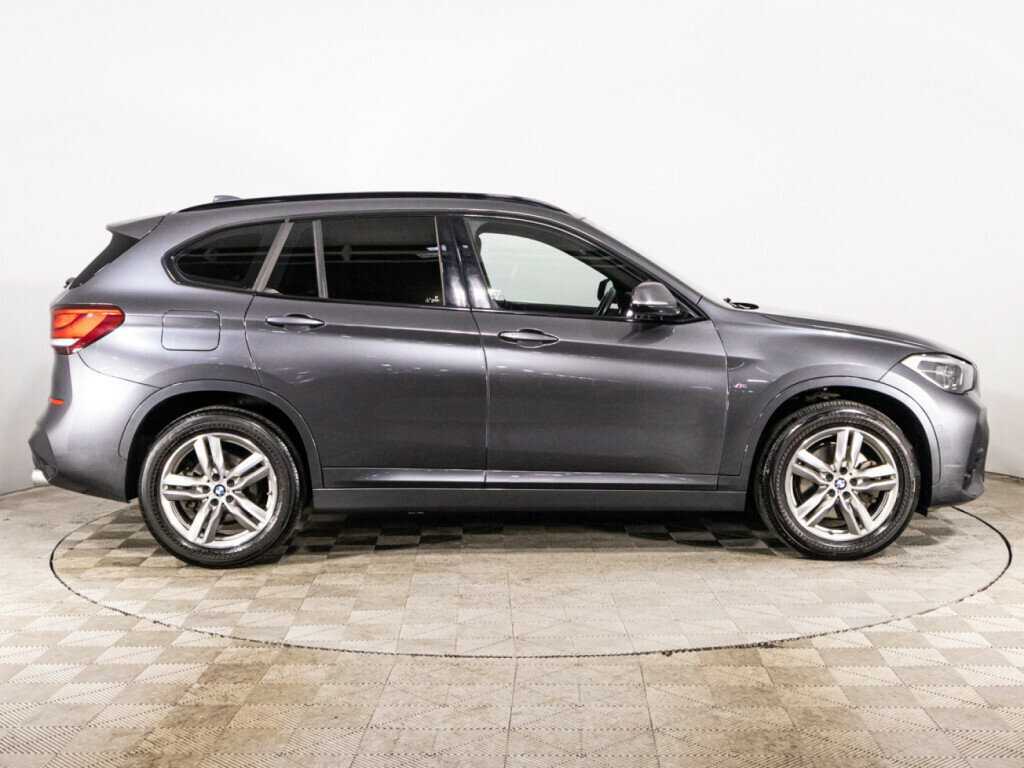 BMW X1 20i xDrive, 2020 - 97 542 км. | Фото №4