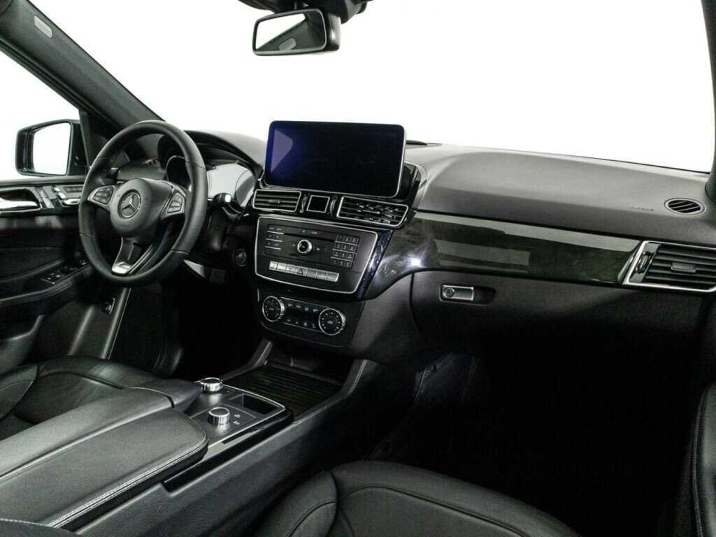 Mercedes-Benz GLE 300, 2017 Фото №9