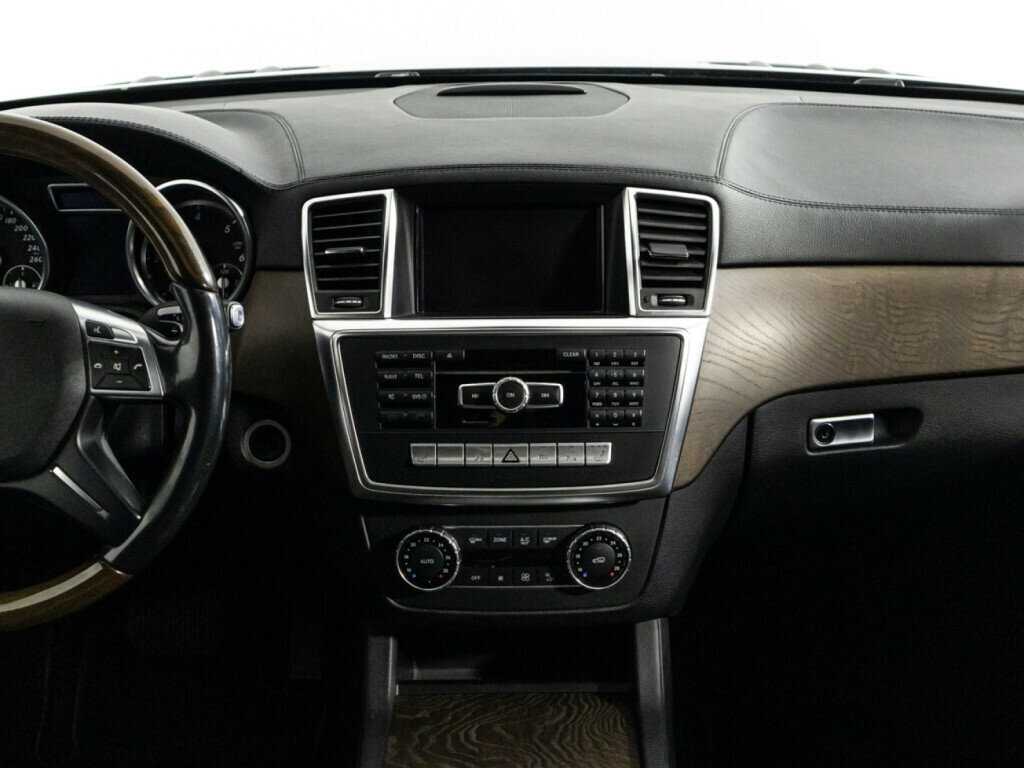 Mercedes-Benz GL-Класс 350 CDI BlueTEC, 2015 Фото №11