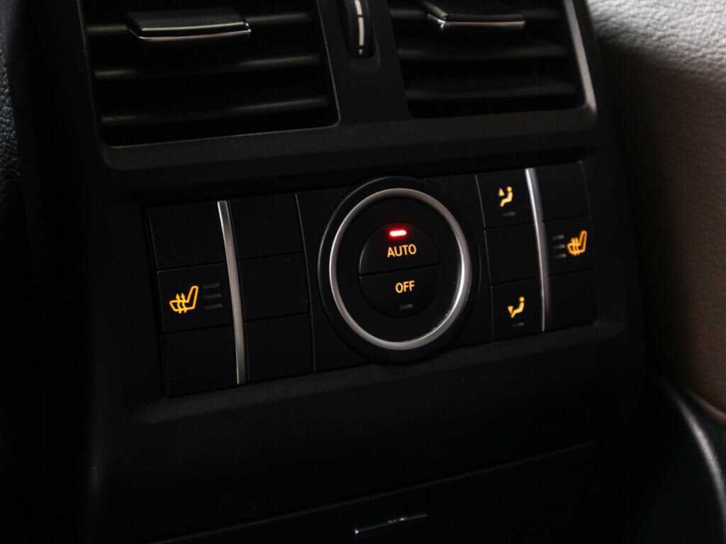 Mercedes-Benz GL-Класс 350 CDI BlueTEC, 2015 Фото №20