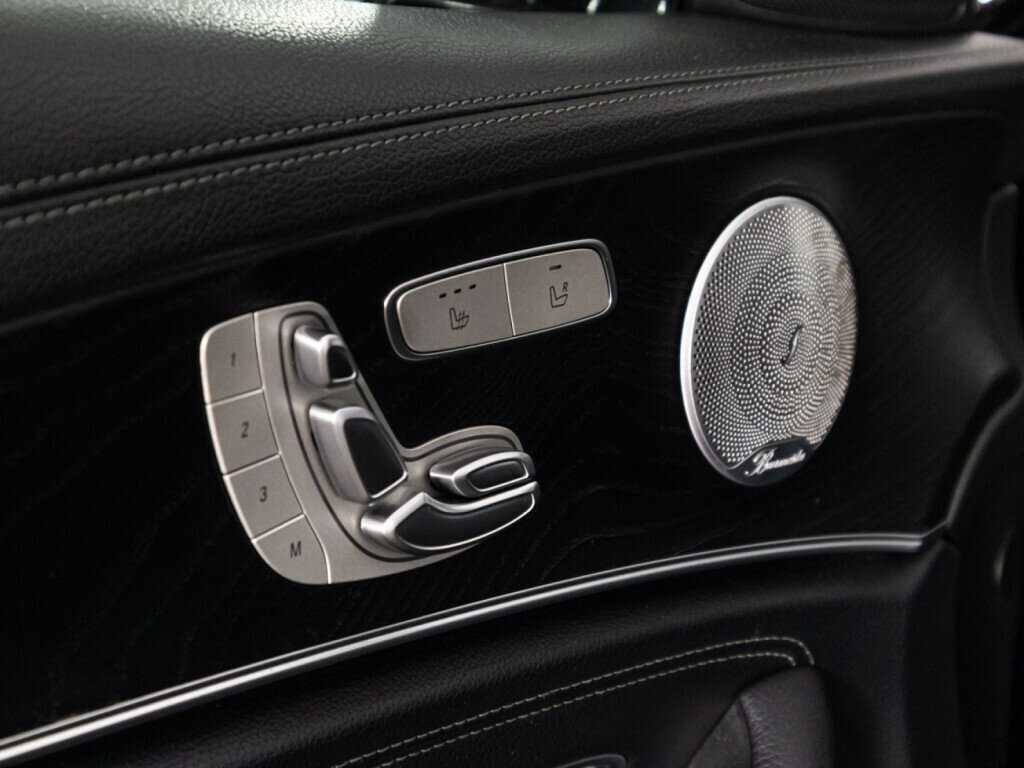 Mercedes-Benz E-Класс 200, 2019 Фото №22