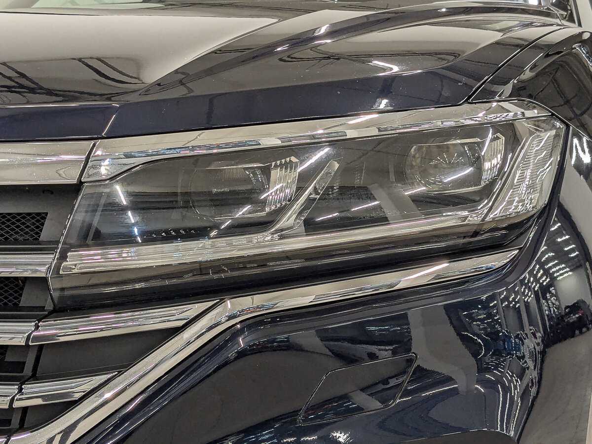 Volkswagen Touareg, 2018 Фото №11