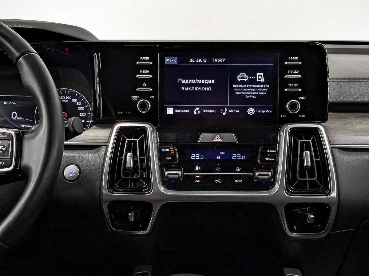 Kia Sorento, 2023 Фото №17