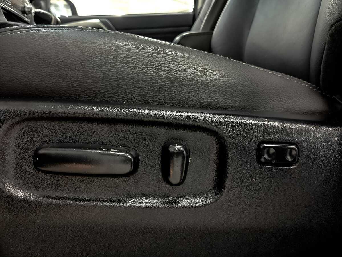 Mitsubishi Montero Sport, 2021 Фото №24