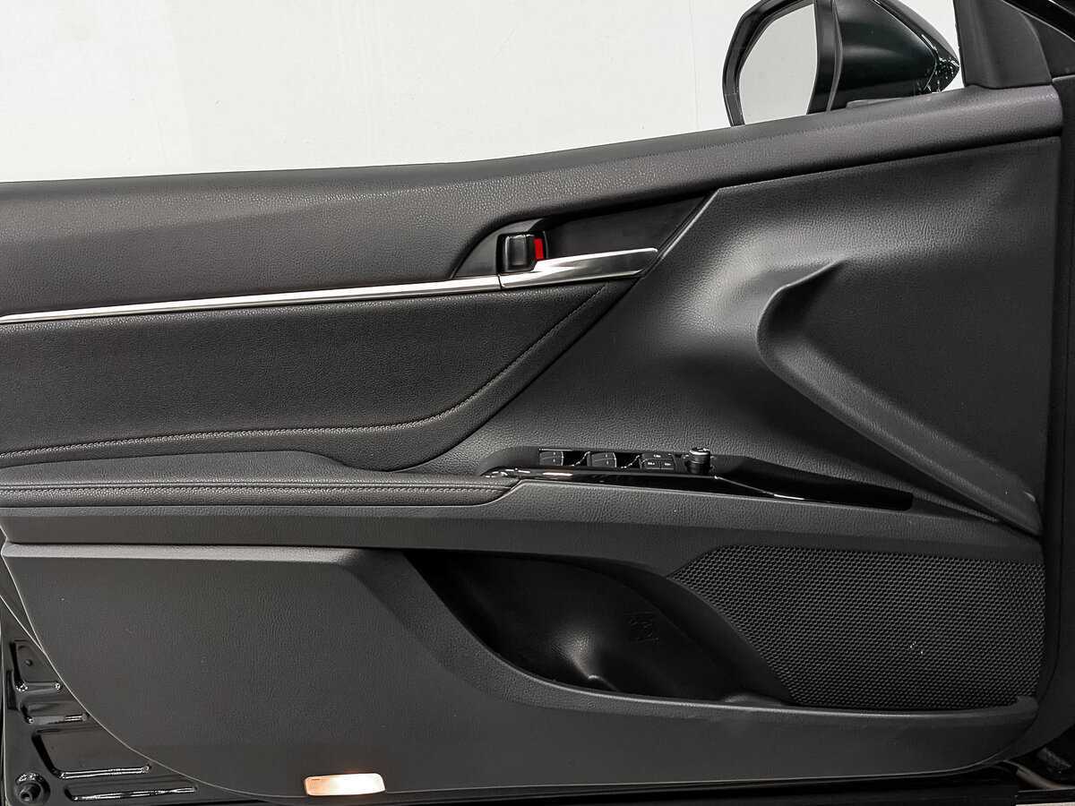 Toyota Camry, 2023 Фото №19