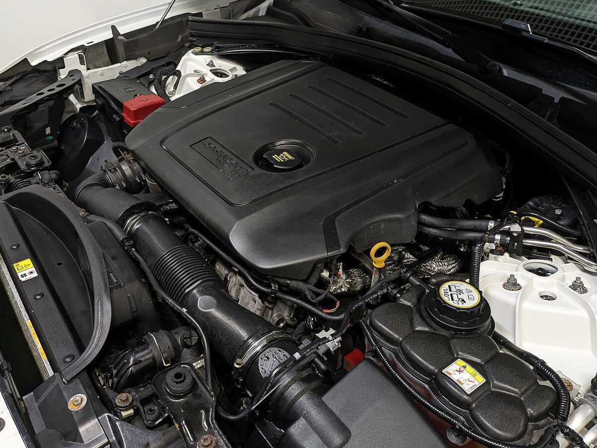 Jaguar F-Pace, 2018 Фото №9