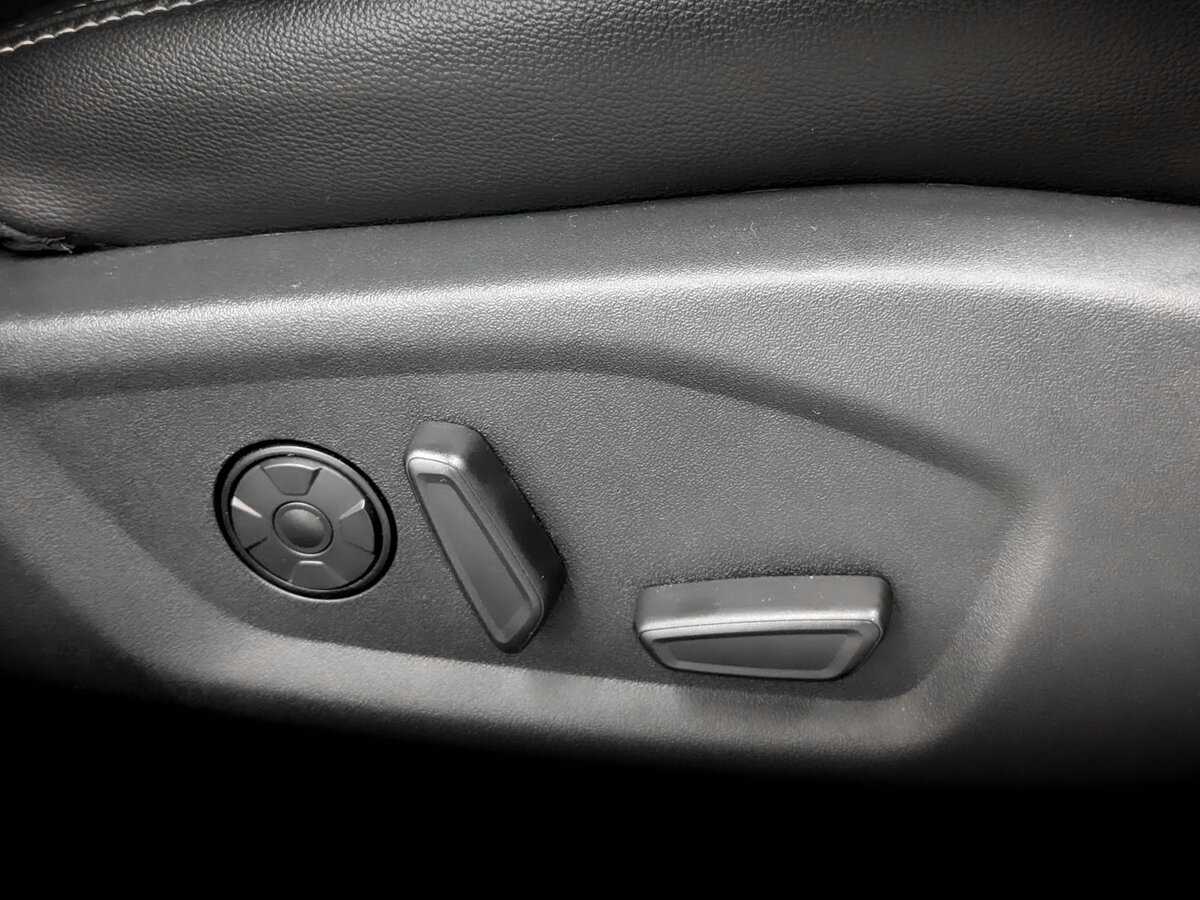 Ford Explorer, 2019 Фото №23