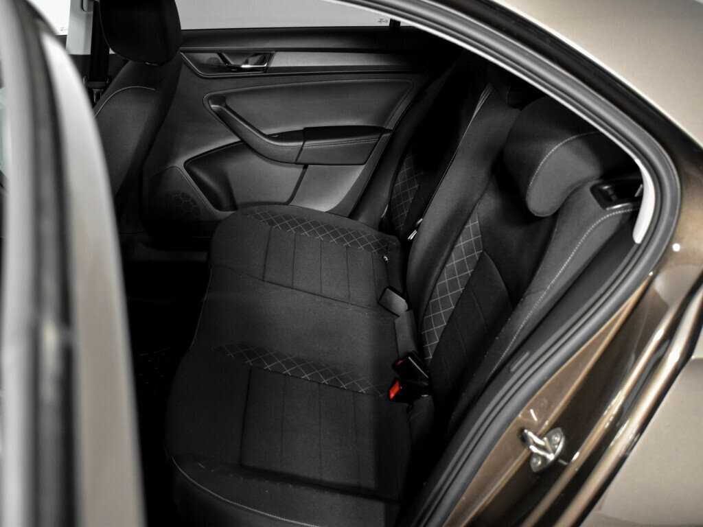 Skoda Rapid, 2020 Фото №11