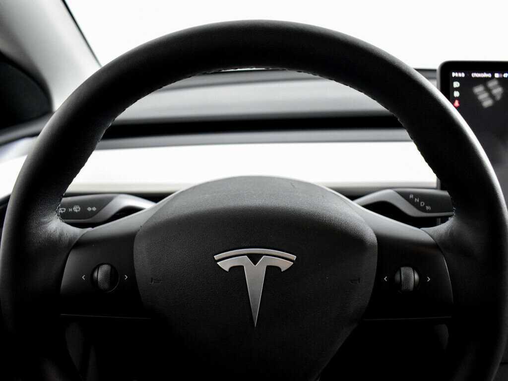 Tesla Model Y Performance, 2022 Фото №19