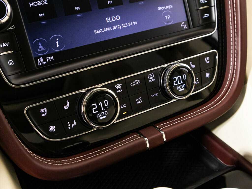 Bentley Bentayga Speed, 2020 Фото №27