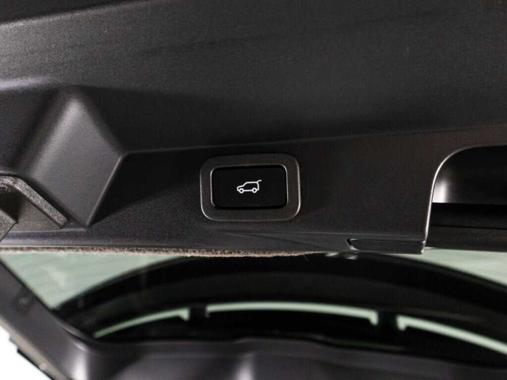 Land Rover Range Rover Sport, 2020 Фото №16