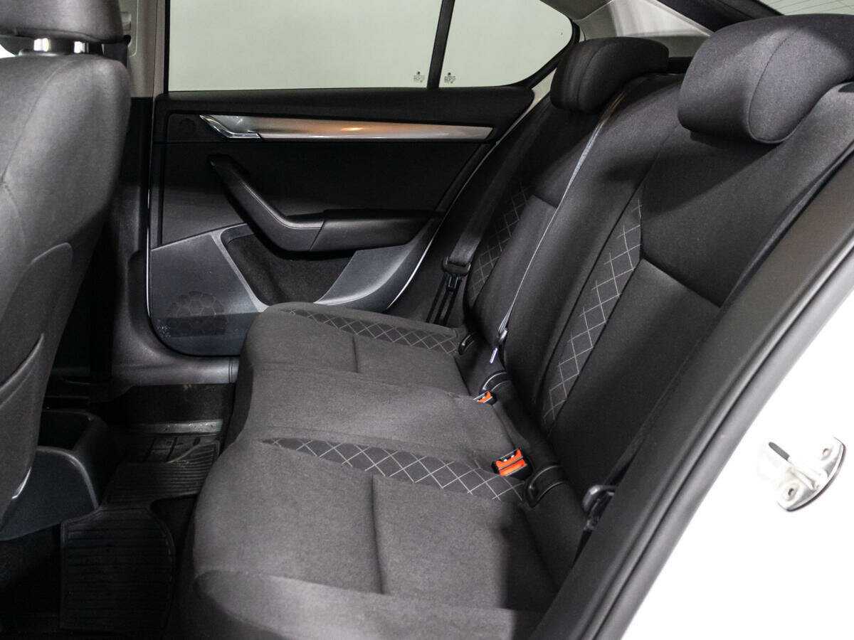Skoda Octavia, 2018 Фото №10