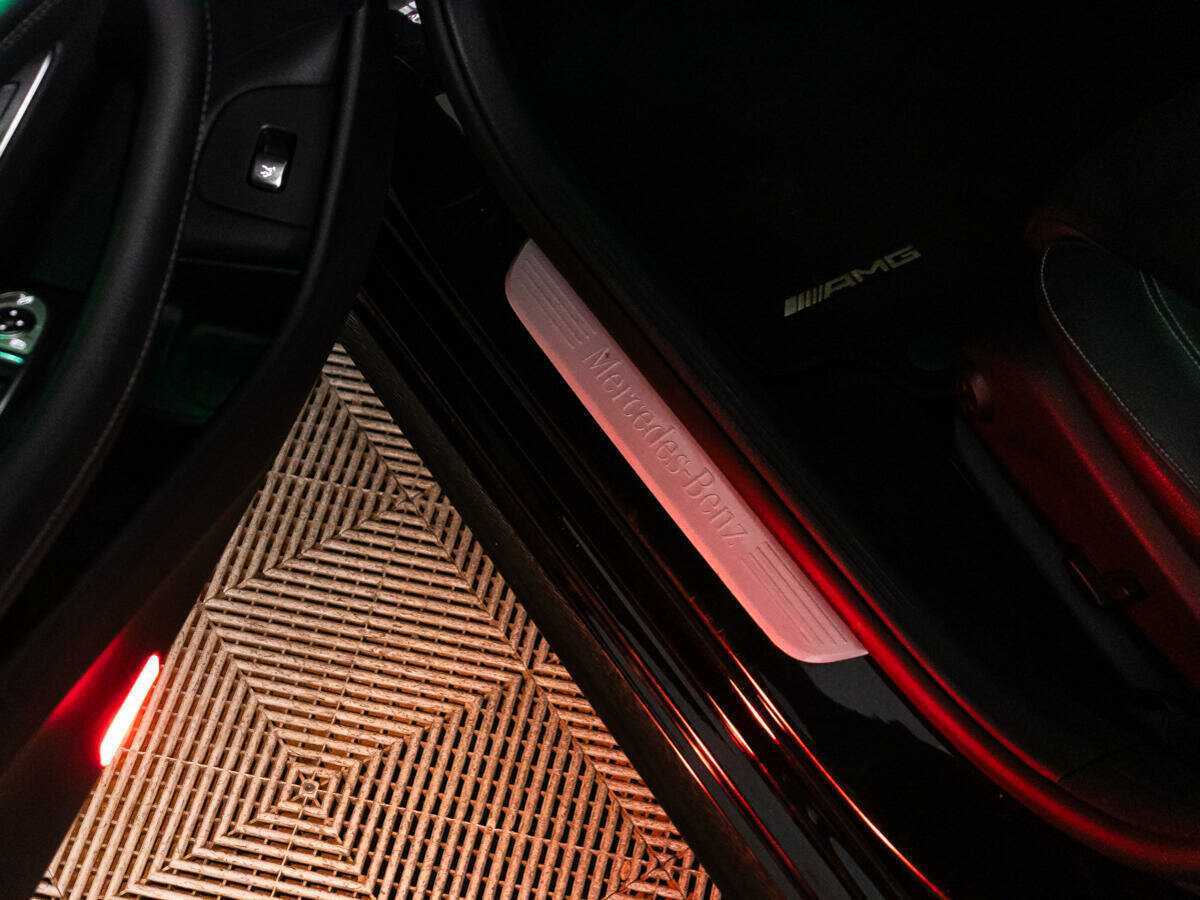 Mercedes-Benz E-Класс 200, 2019 Фото №27