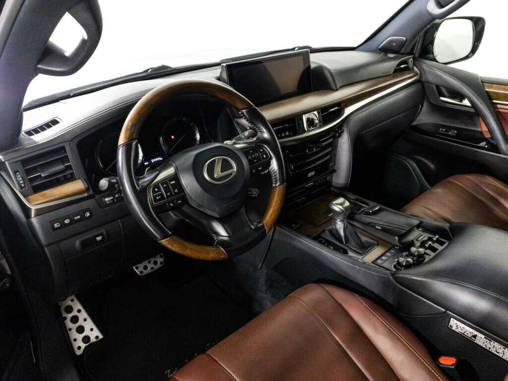 Lexus LX 570, 2018 Фото №11