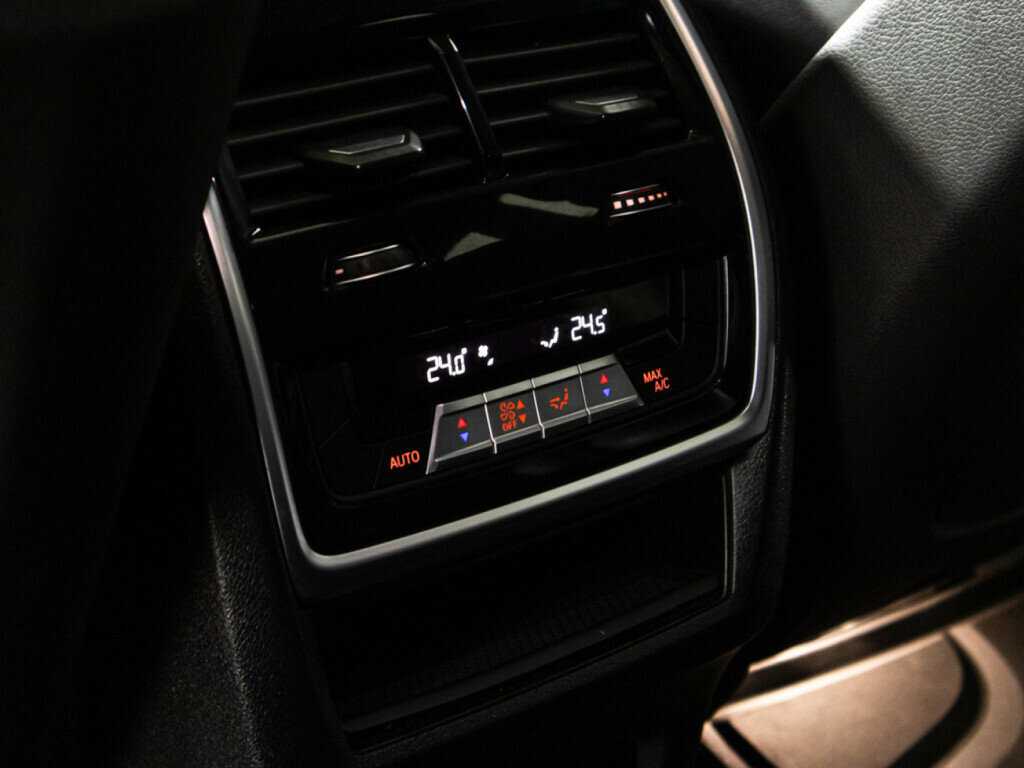 BMW X6 40d, 2021 Фото №27