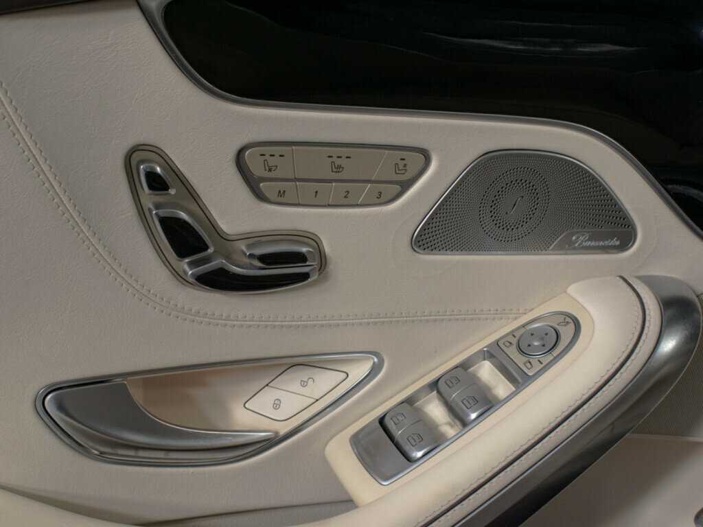 Mercedes-Benz S-Класс AMG 63 AMG, 2015 Фото №18