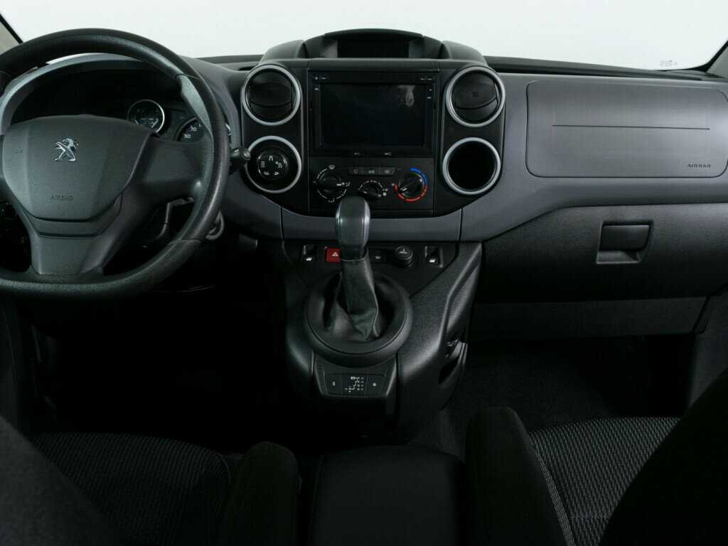 Peugeot Partner Crossway, 2021 Фото №9