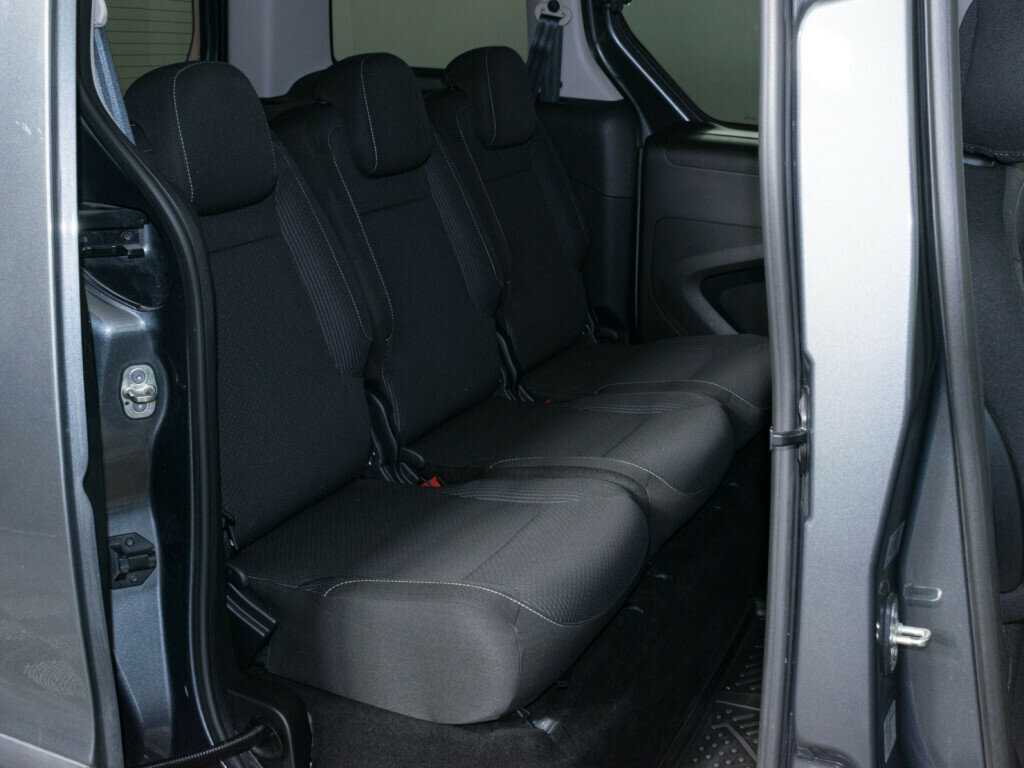 Peugeot Partner Crossway, 2021 Фото №10
