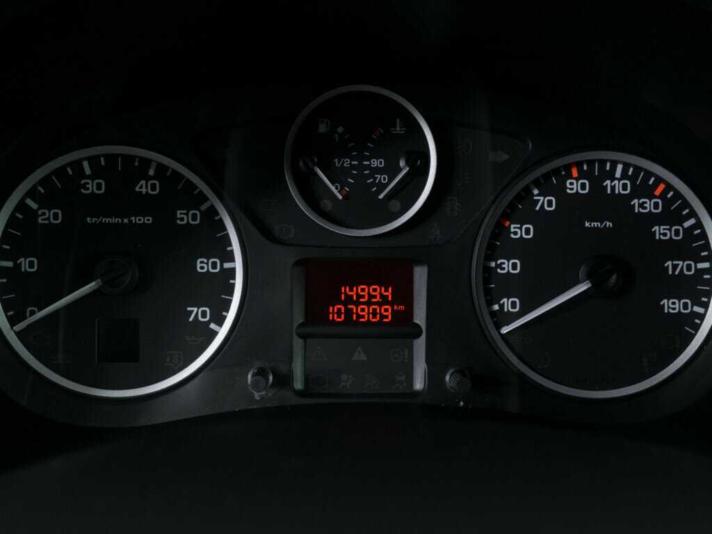 Peugeot Partner Crossway, 2021 Фото №11