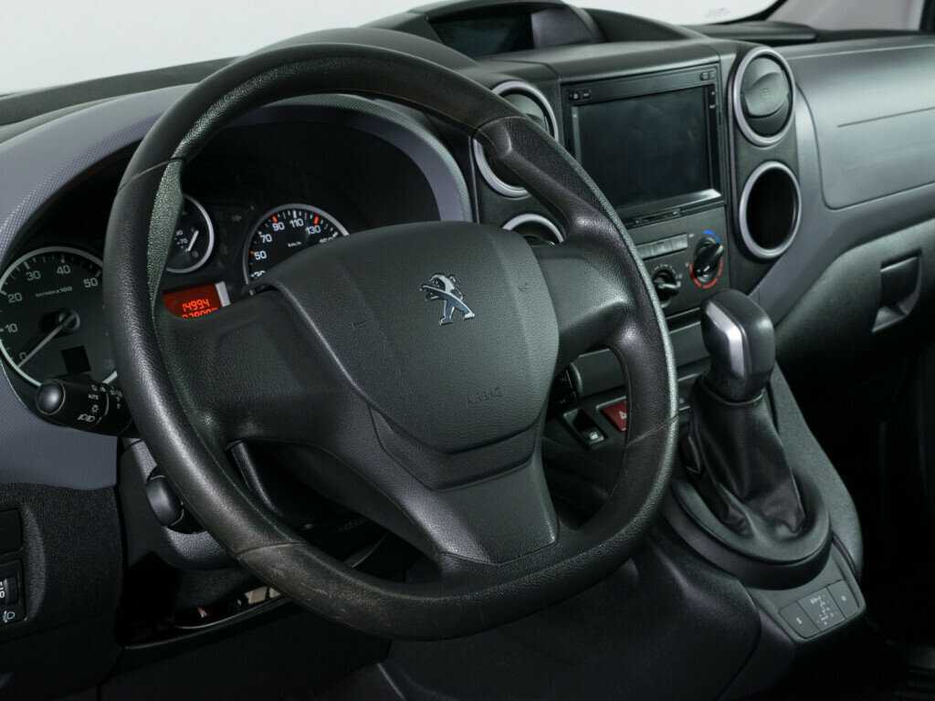 Peugeot Partner Crossway, 2021 Фото №12