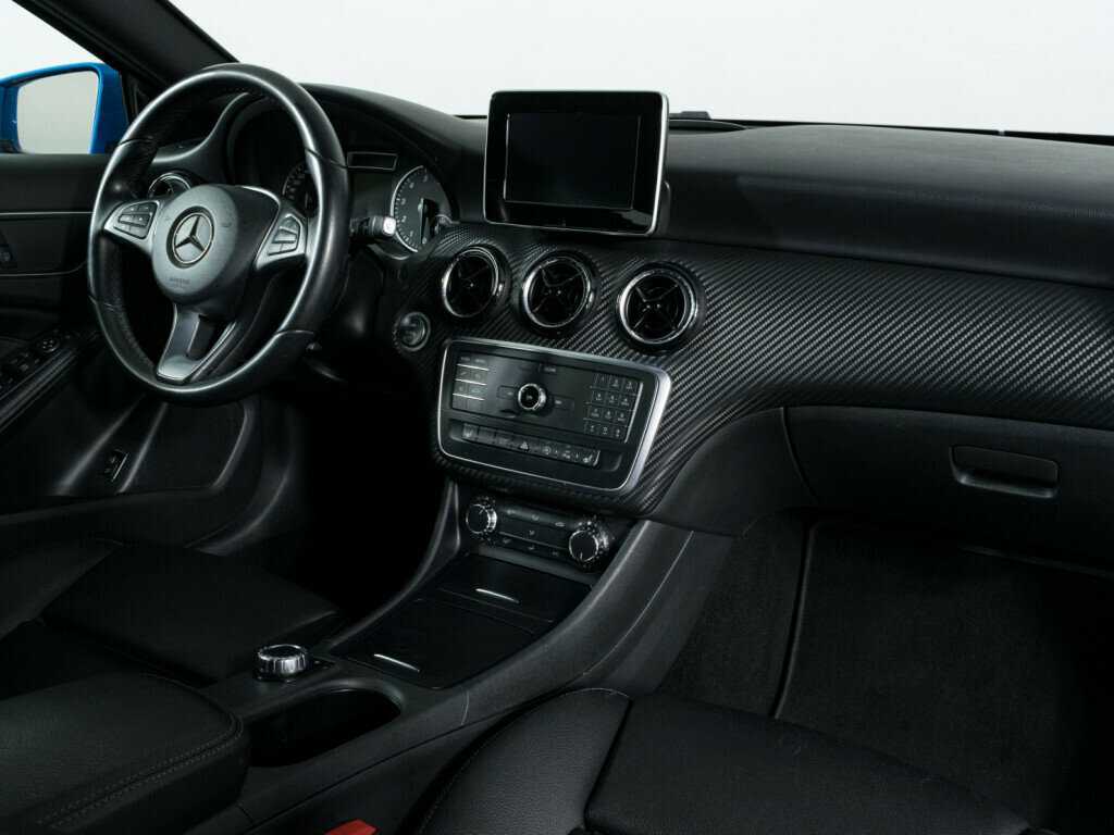 Mercedes-Benz GLA 200, 2016 Фото №9
