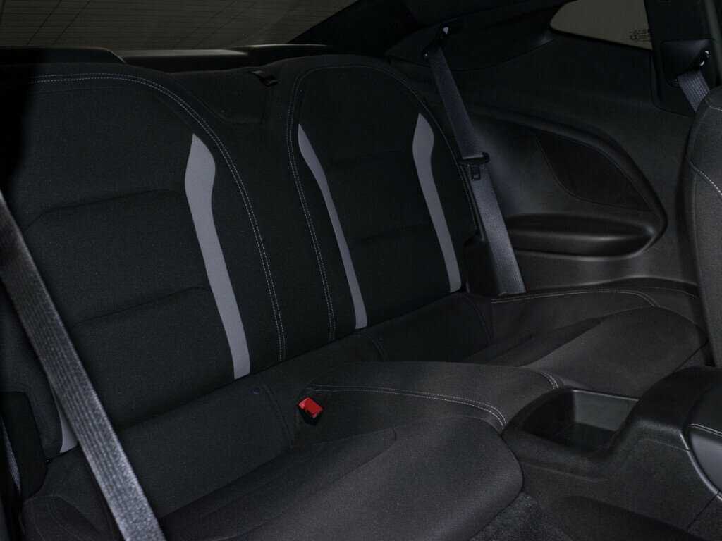 Chevrolet Camaro LT1, 2022 Фото №9