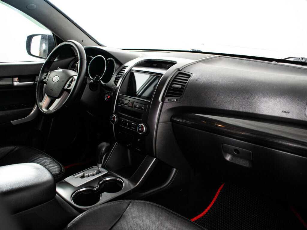 Kia Sorento, 2010 Фото №9