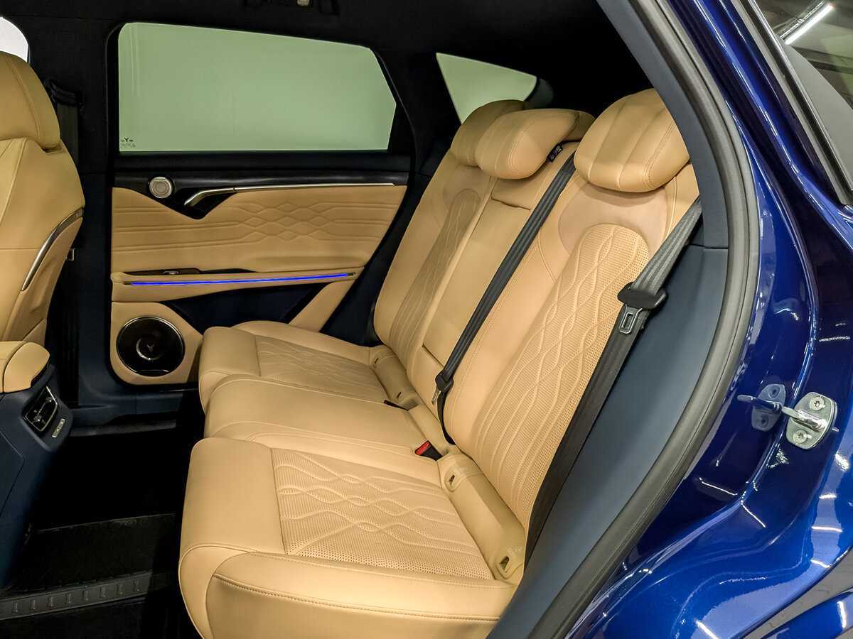 Voyah Free EVR, 2023 Фото №12