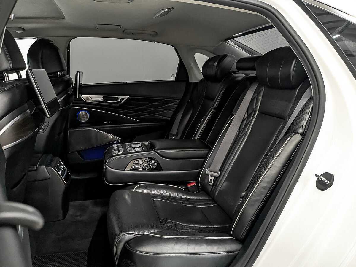 Kia K900, 2019 Фото №16