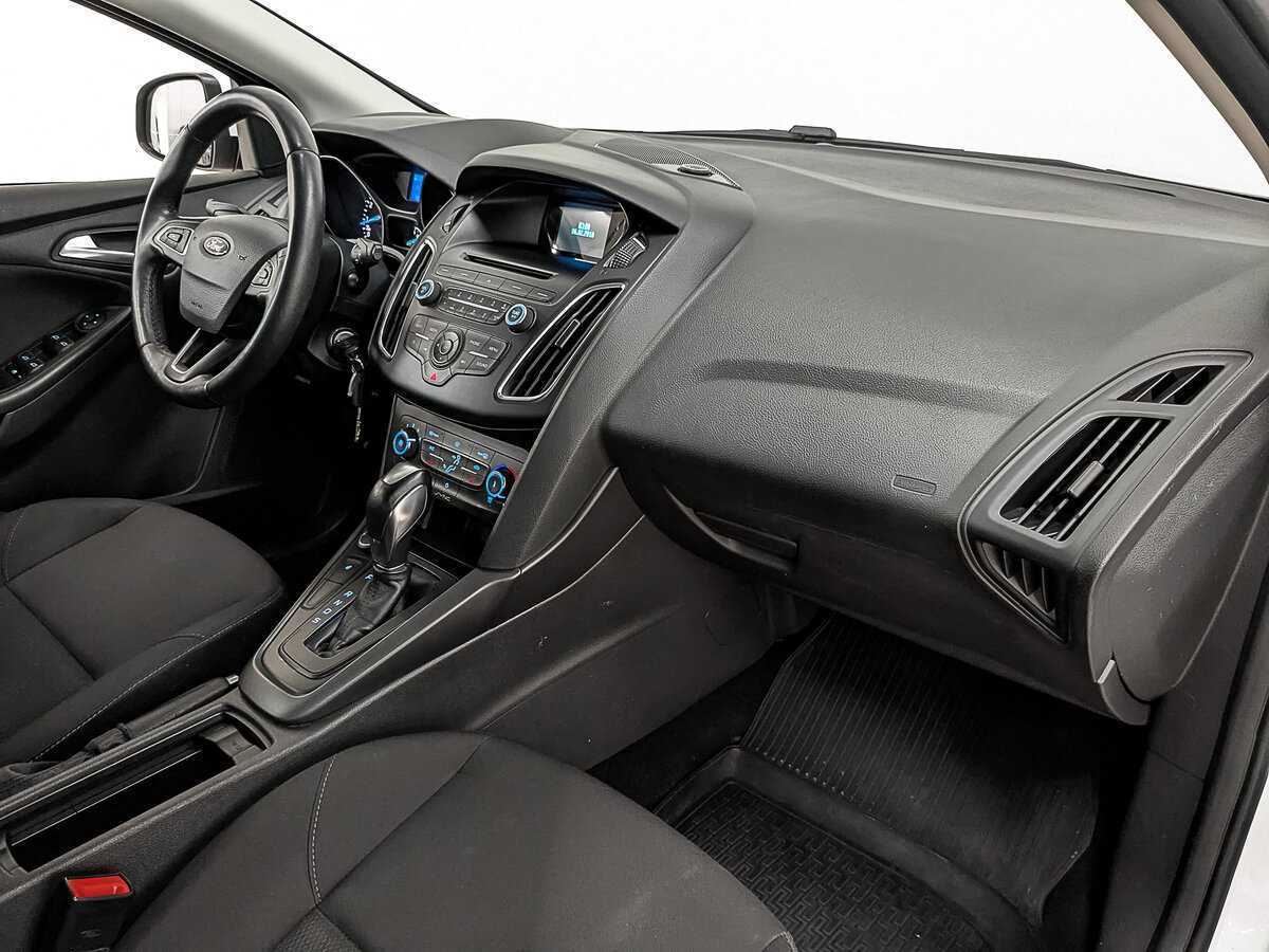 Ford Focus, 2018 Фото №11
