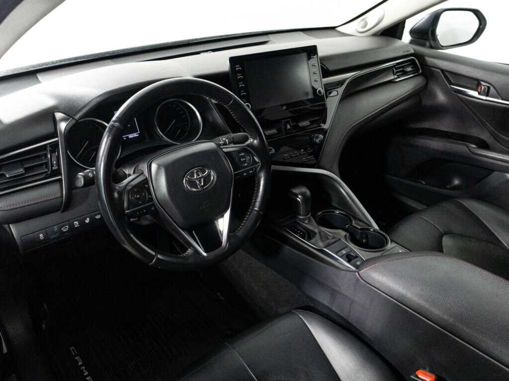 Toyota Camry, 2021 Фото №11