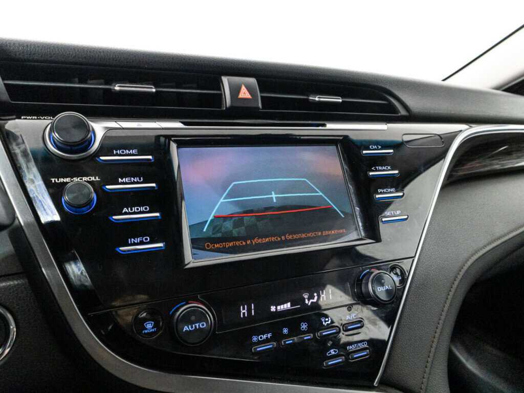 Toyota Camry, 2018 Фото №15