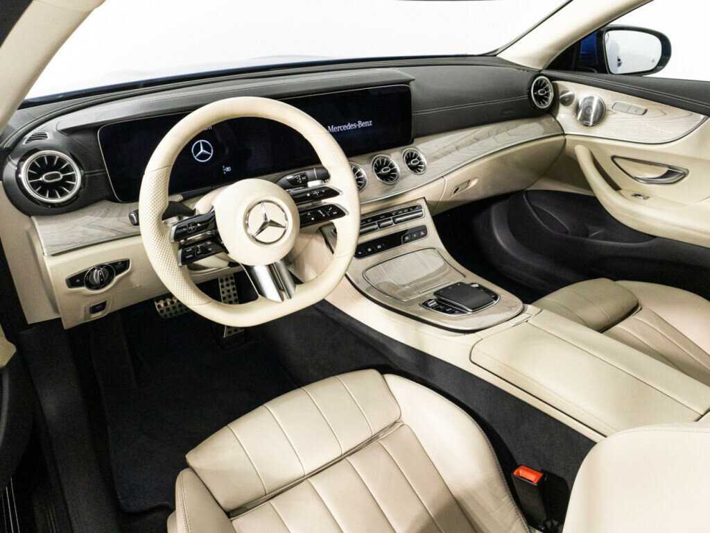 Mercedes-Benz E-Класс 200, 2021 Фото №11