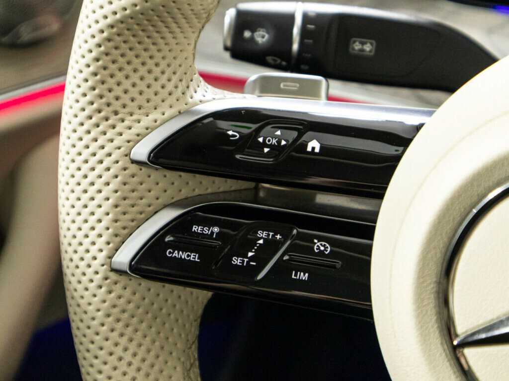 Mercedes-Benz E-Класс 200, 2021 Фото №21