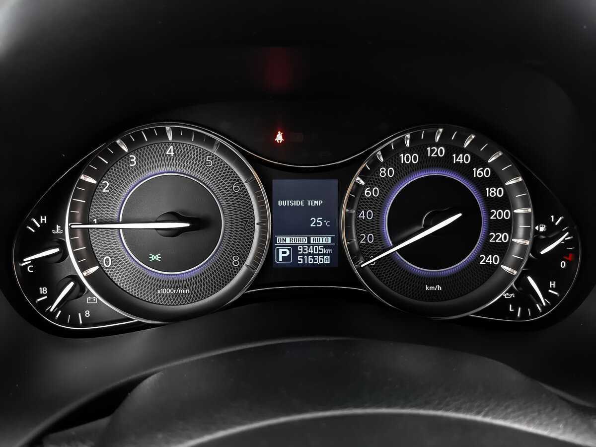 Infiniti QX80, 2018 Фото №16