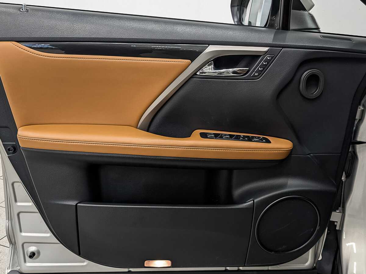 Lexus RX 300, 2019 Фото №19