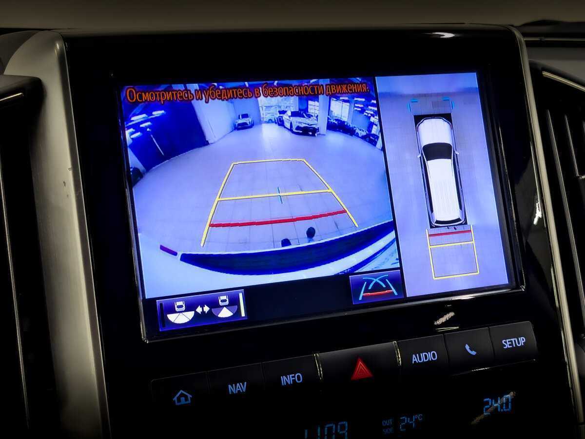 Toyota Land Cruiser, 2020 Фото №30