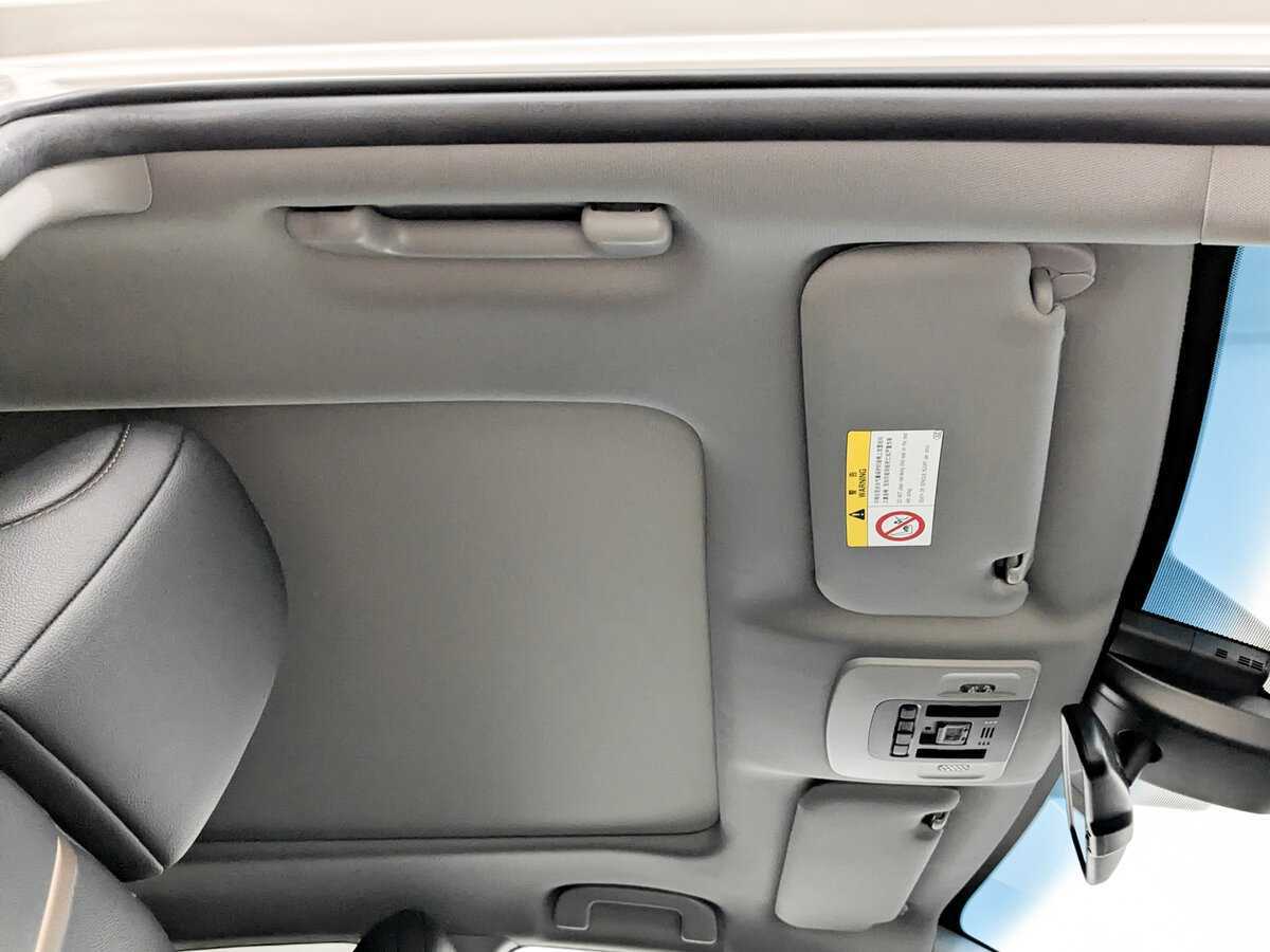 Toyota Camry, 2022 Фото №23