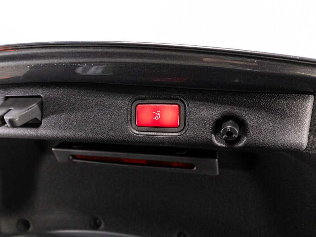 Mercedes-Benz E-Класс 400 d, 2018 Фото №16