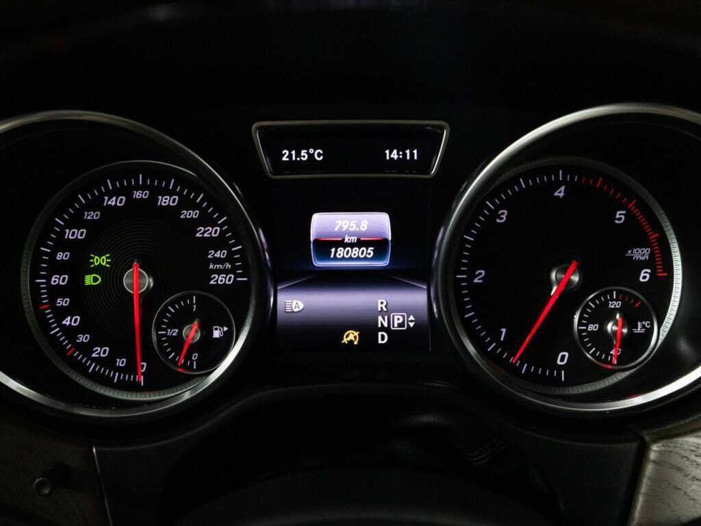 Mercedes-Benz GLE 350 d, 2015 Фото №12