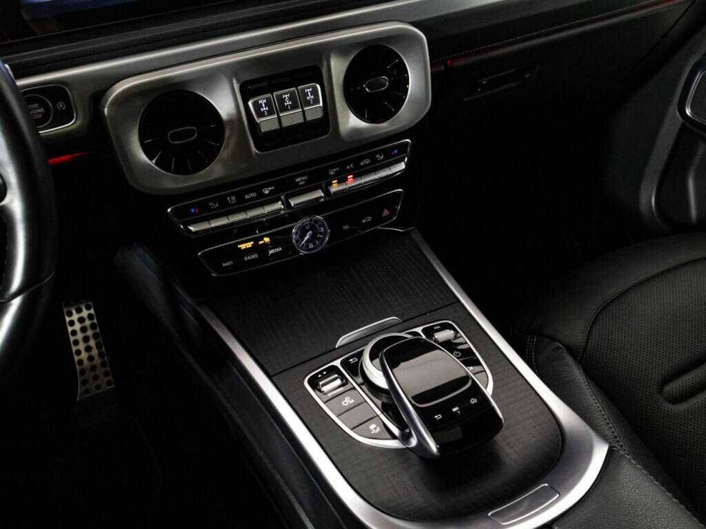 Mercedes-Benz G-Класс 500, 2020 Фото №15