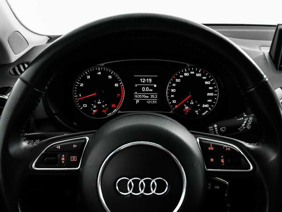 Audi A1, 2011 Фото №16