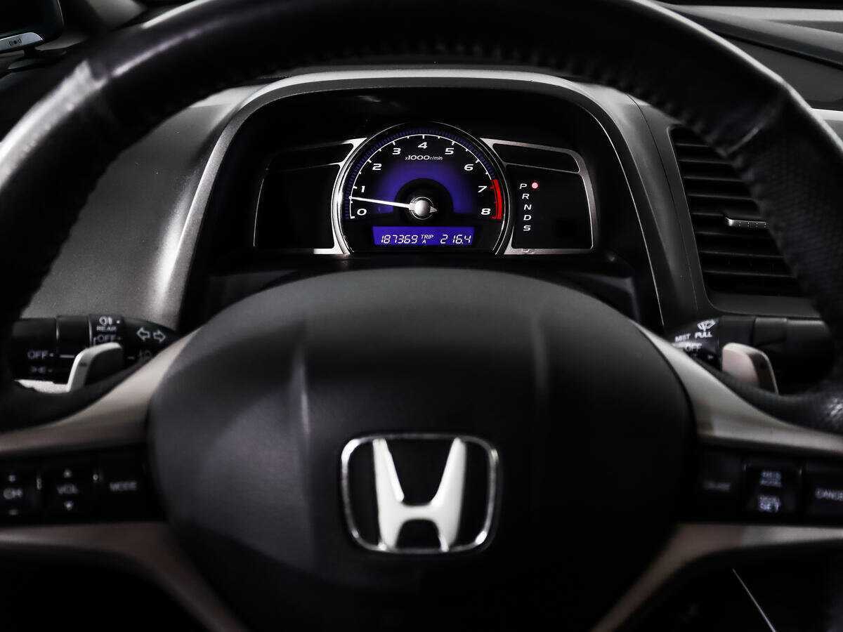 Honda Civic, 2010 Фото №17