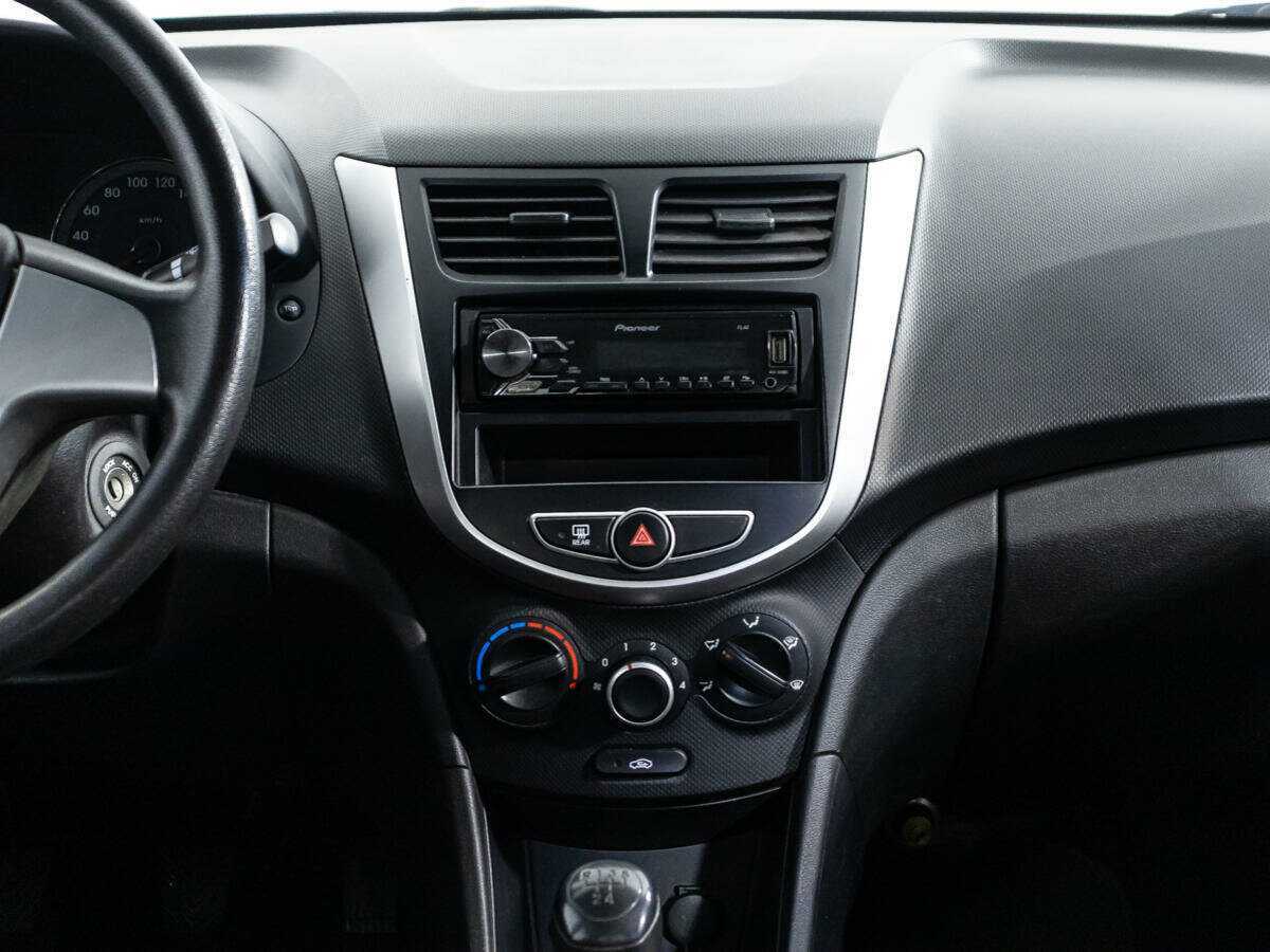 Hyundai Solaris, 2011 Фото №14